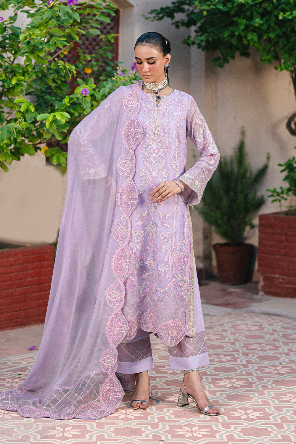 3 Piece Embroiderd Chiffon Suit – Elegant Festive Wear