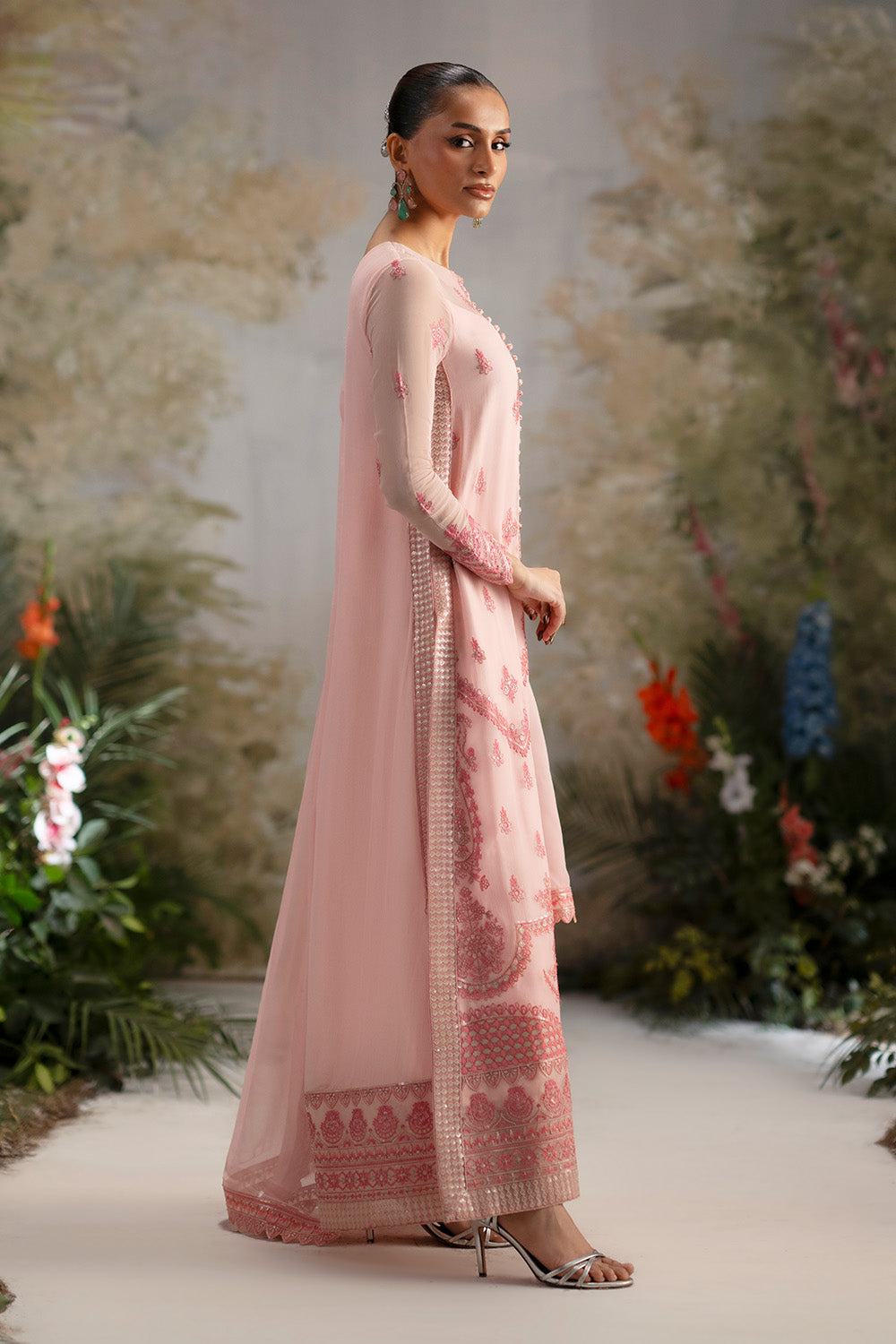 Luxury Chiffon Embroidered Dresses in Pakistan – 3 Piece Set