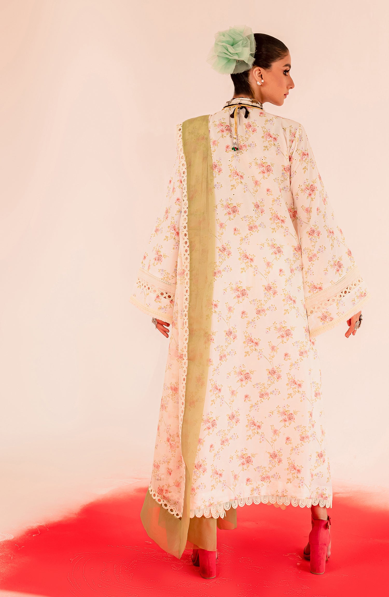 Printed Embroidered Lawn - Howlite (MLFD-169)