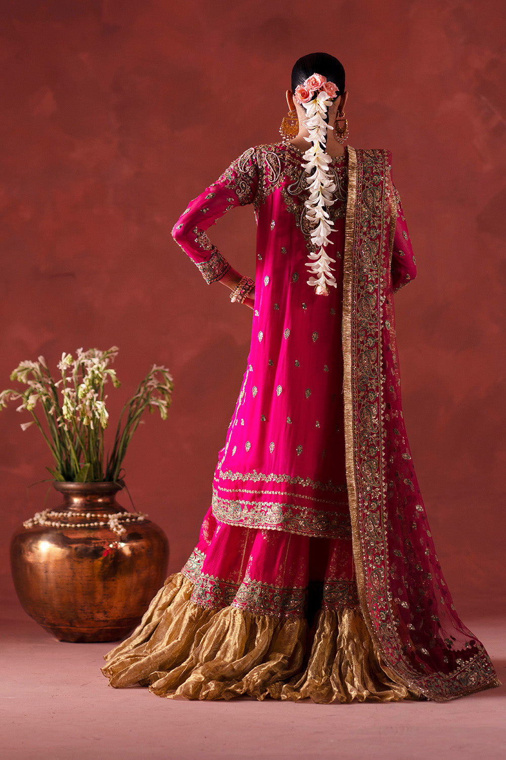 Elegant Nikkah Dress | Pakistani Wedding Formal Wear Maryum N Maria Elegant Nikkah Dress | Pakistani Wedding Formal Wear Maryum N Maria