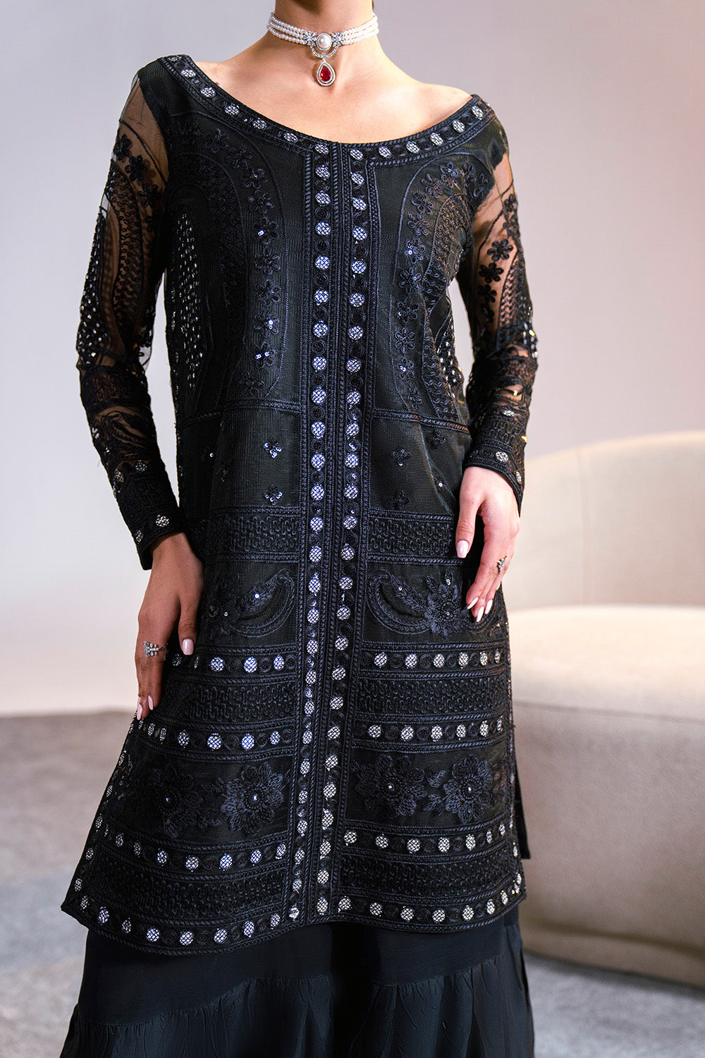 Pakistani Embroidery Dresses | Black Elegant 2 Piece Pret | Maryum N Maria Pakistani Embroidery Dresses | Black Elegant 2 Piece Pret | Maryum N Maria