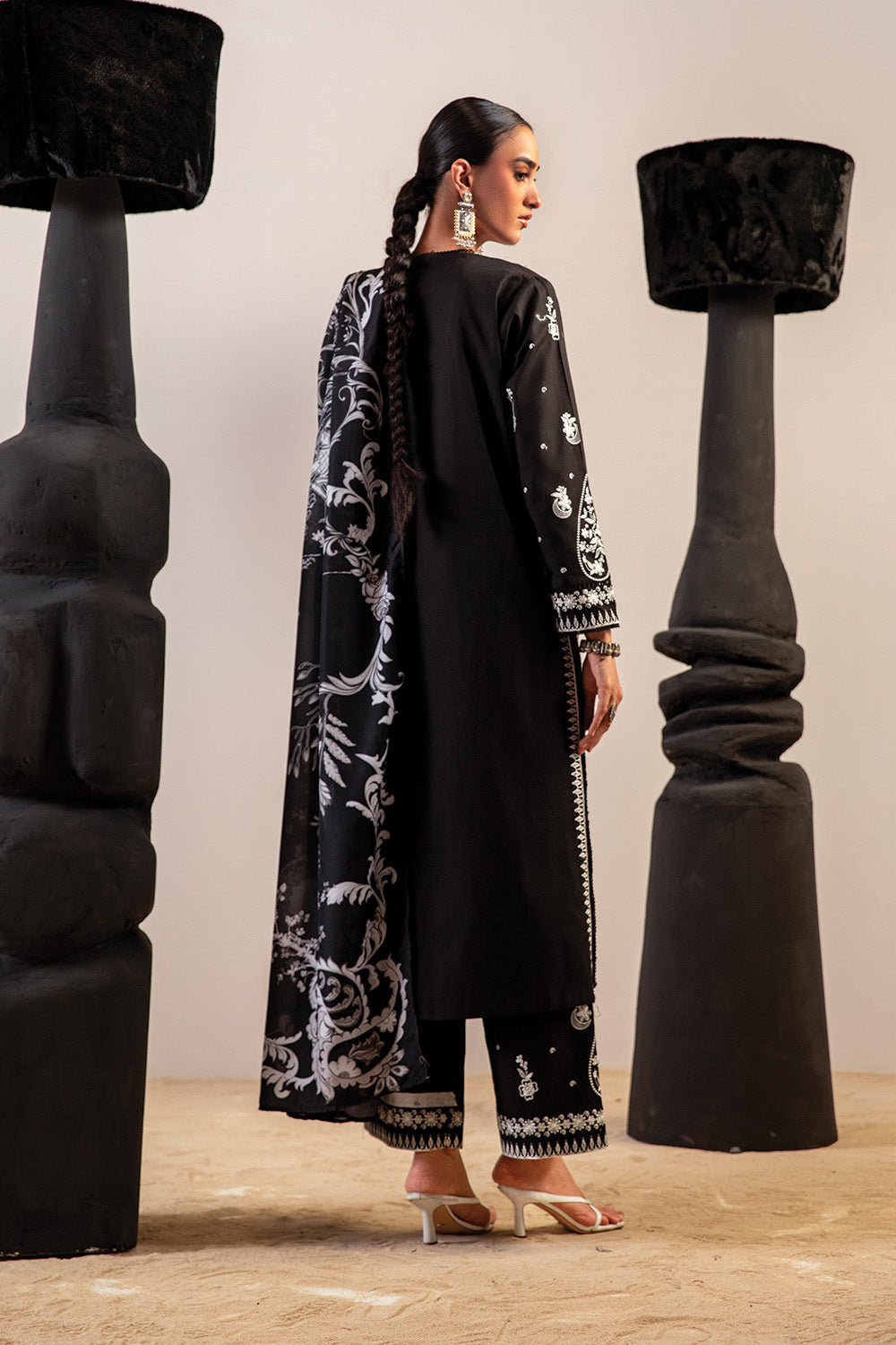ROSIRA - MSS6055 – Maryum N Maria
