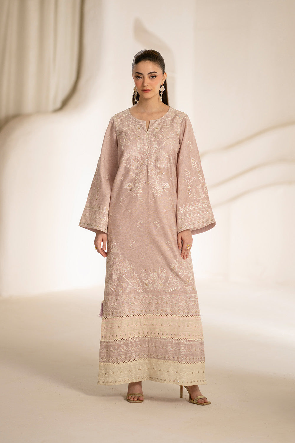 Retail Price: 17,999/-PKR