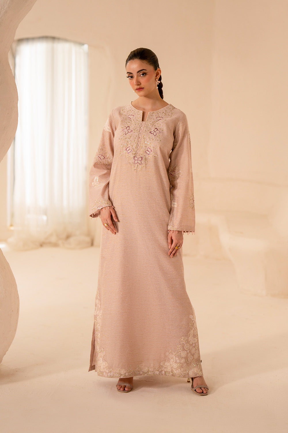 Retail Price: 16,500/-PKR