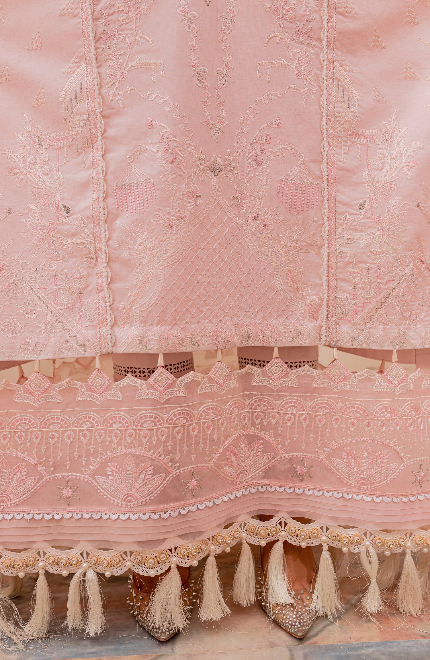 Luxury Lawn - Dina (MLFD-142)
