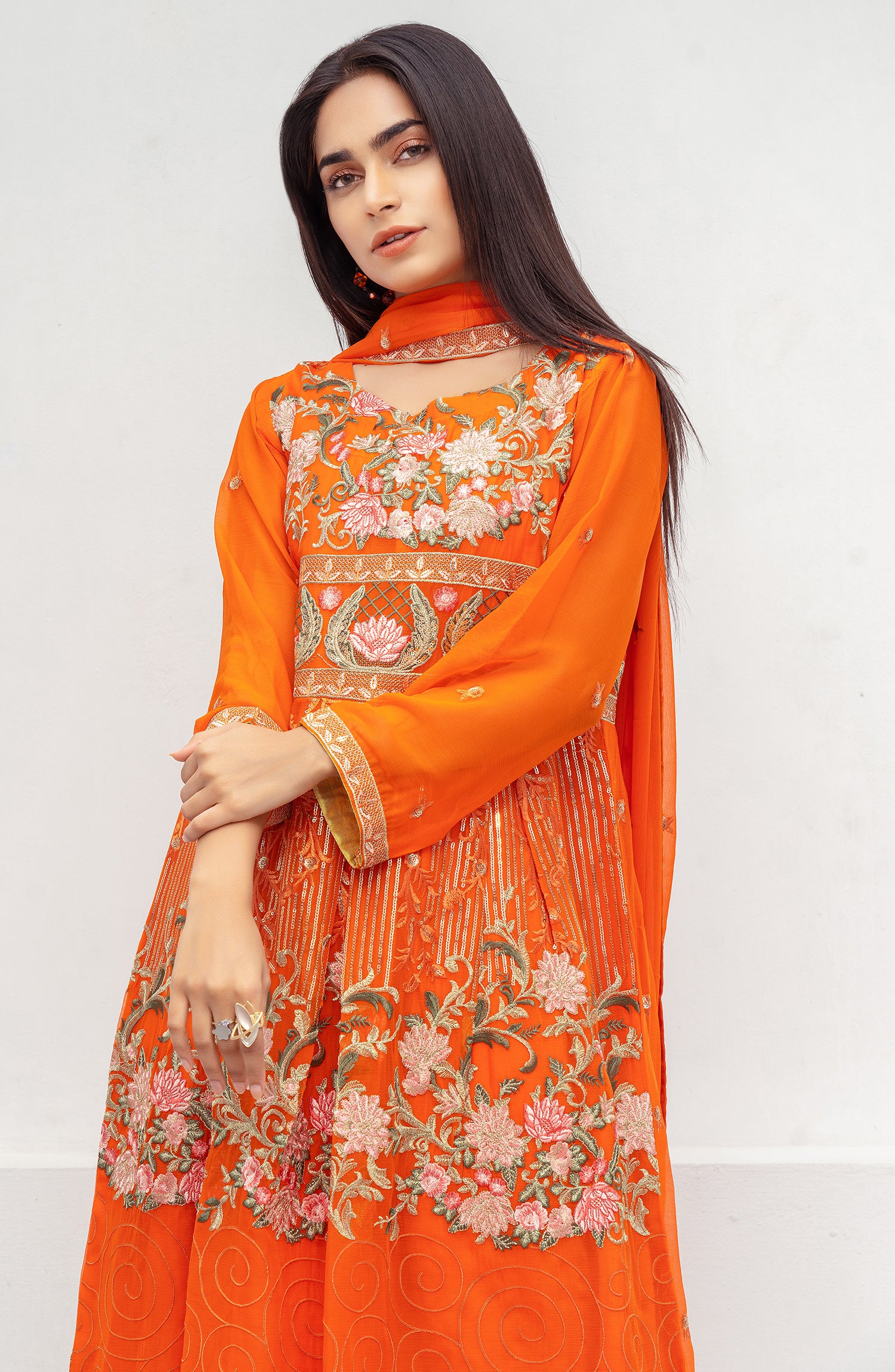 Essentials - (WSD-0116) Maryum N Maria
